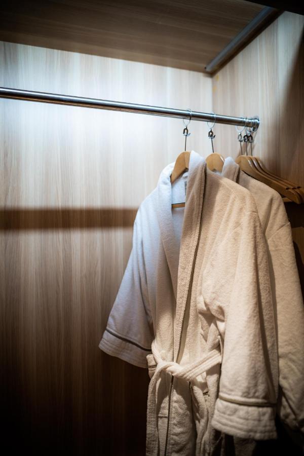 The Warwickshire Hotel And Country Club Leek Wootton Экстерьер фото